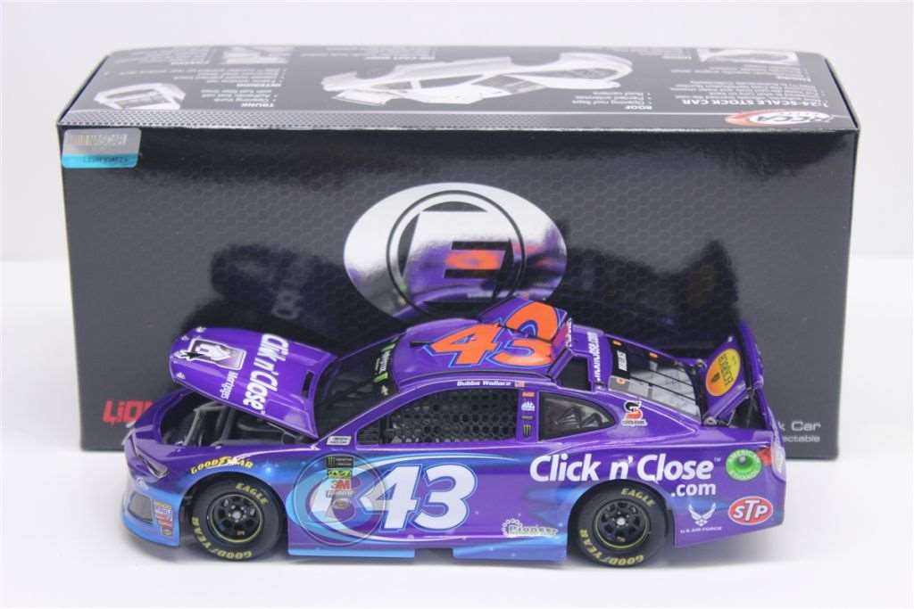 Bubba Wallace 2018 Click N' Close 1:24 Elite Nascar Diecast