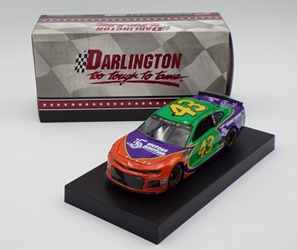 ** Damaged See Pictures ** Darrell "Bubba" Wallace Jr 2019 Victory Junction Darlington Throwback 1:24 NASCAR Diecast ** Damaged See Pictures ** Darrell "Bubba" Wallace Jr 2019 Victory Junction Darlington Throwback 1:24 NASCAR Diecast