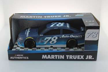 Martin Truex Jr 2018 Auto Owners Insurance 1:24 Nascar Authentics Martin Truex Jr, Nascar Authentics, NASCAR Diecast